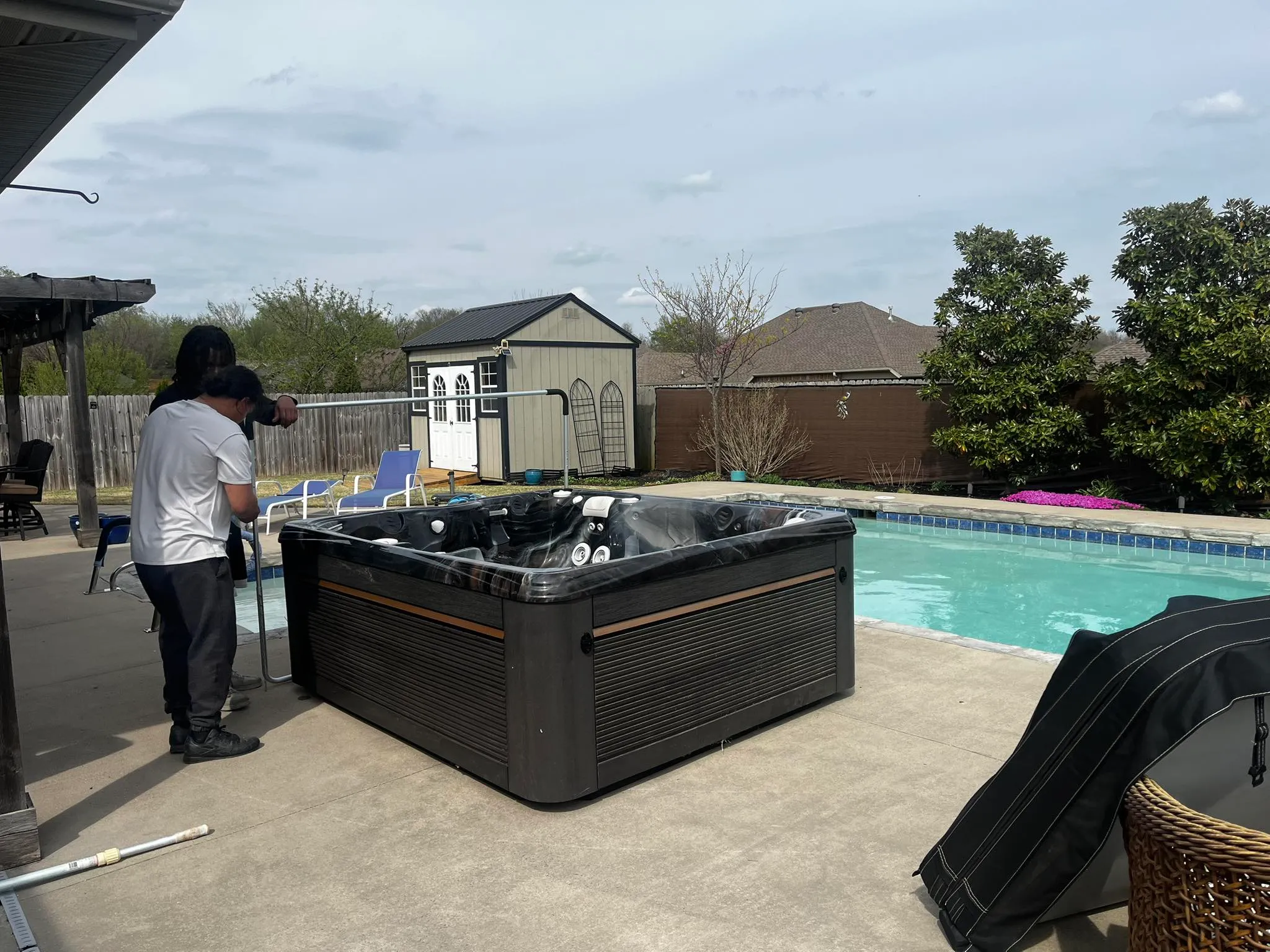 Hot Tub Moving in Northwest Arkansas